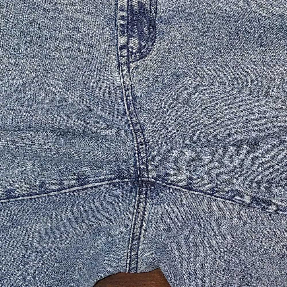 Stretch Acid Wash Jeans, Size 12P - Picture 4 of 6